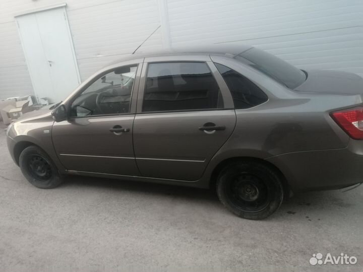 LADA Granta 1.6 МТ, 2014, 178 000 км