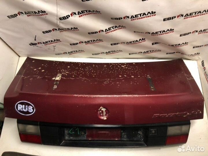 Крышка багажника Volkswagen Passat B3 седан RP 1.6