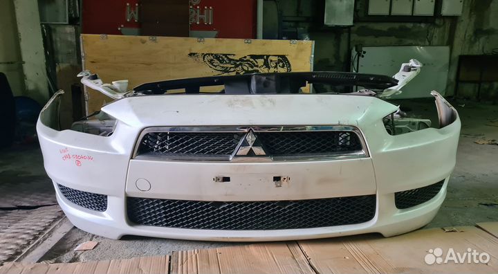 Бампер передний mitsubishi lancer 10