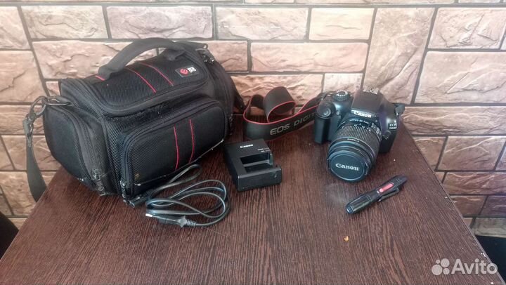 Canon eos 1100d