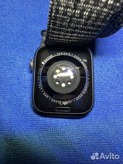 Часы apple watch 6 44 mm