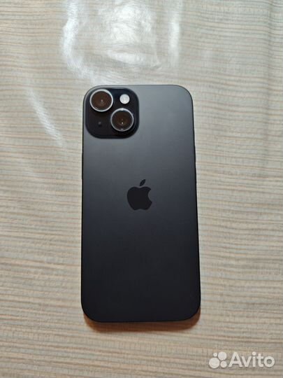 iPhone 15, 128 ГБ