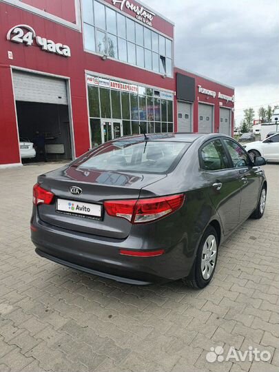 Kia Rio 1.6 AT, 2015, 135 000 км