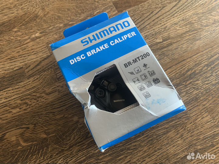 Калипер Shimano BR MT200 + колодки B05S