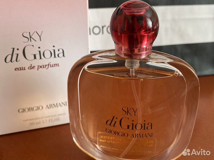 Парфюмированная вода женская Armani