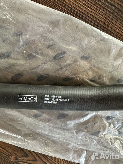 Патрубок охлаждения форд