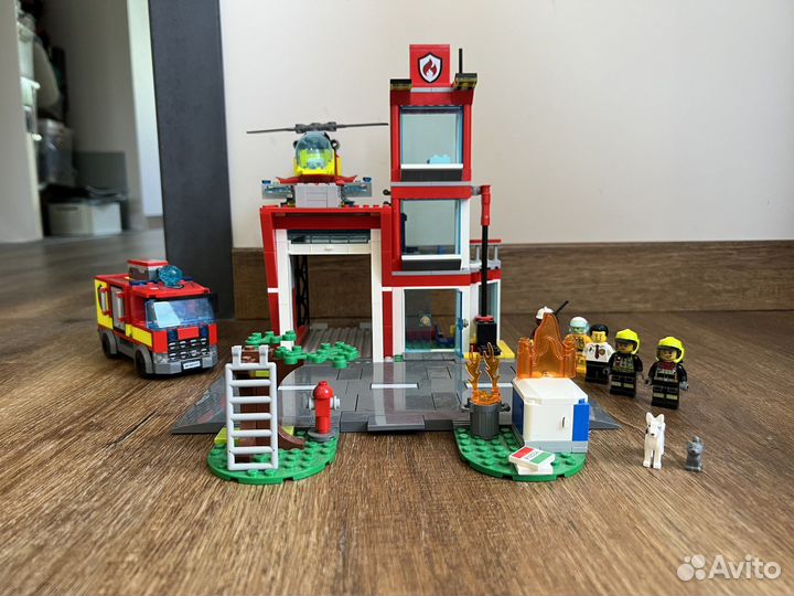 Lego City Пожарная часть 60320