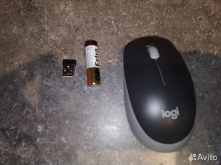 Беспроводная мышь Logitech M190