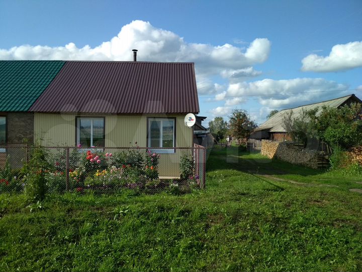 Дом 52 м² на участке 25 сот.