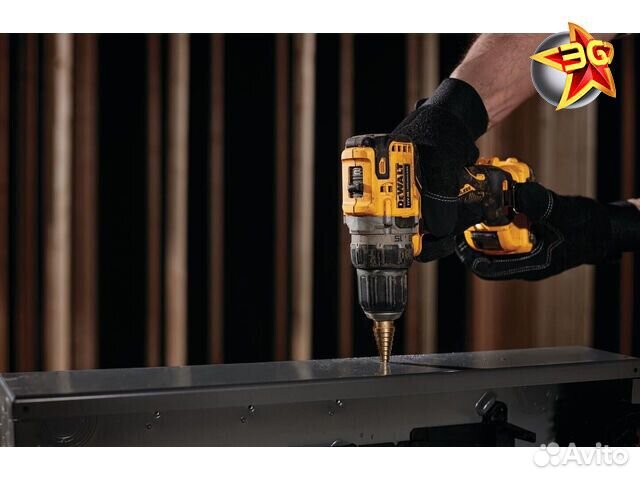 Аккумуляторная дрель-шуруповерт DeWalt DCD701D2 12V