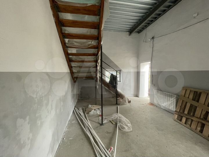 Теплая мастерская со вторым этажом, 78 м²