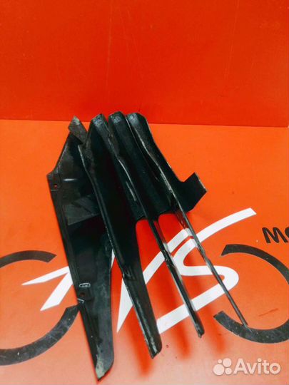 Защита цепи Kawasaki ZZR400-2 93-07