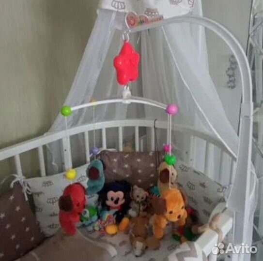 Мягкий мобиль в кроватку