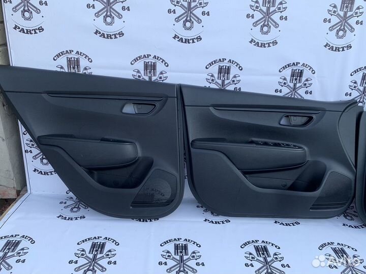 Дверные карты Kia Rio 4/Kia Rio X-Line Оригинал