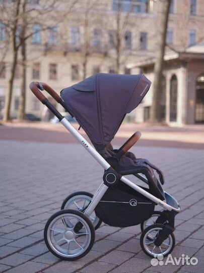 Коляска прогулочная с реверсивным блоком