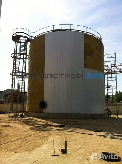 Бак-аккумулятор горячей воды объемом 100 м3