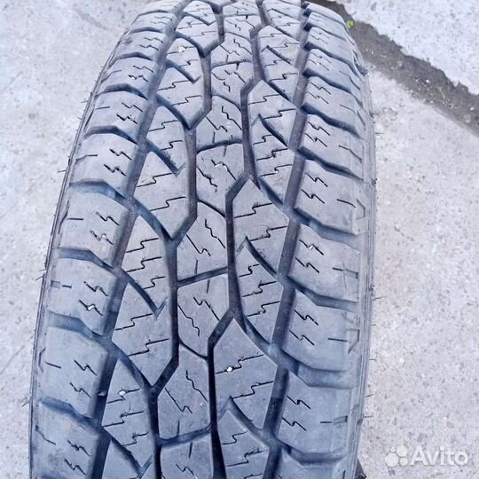Triangle TR292 225/70 R16