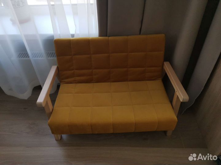 Детский диванчик