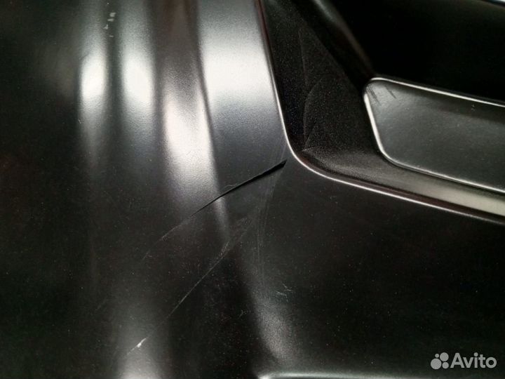 Накладка volvo FH12 двери нижняя правая 18300030