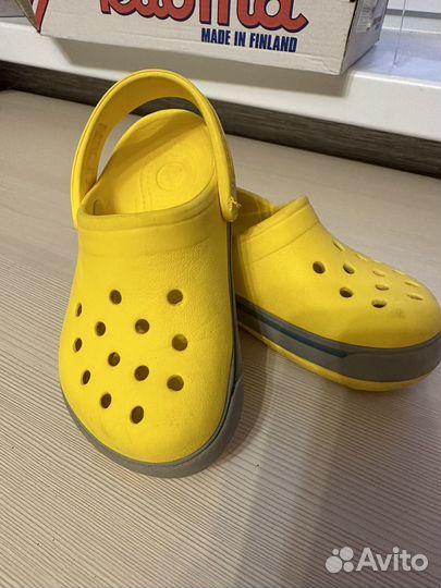 Сандалии crocs c7