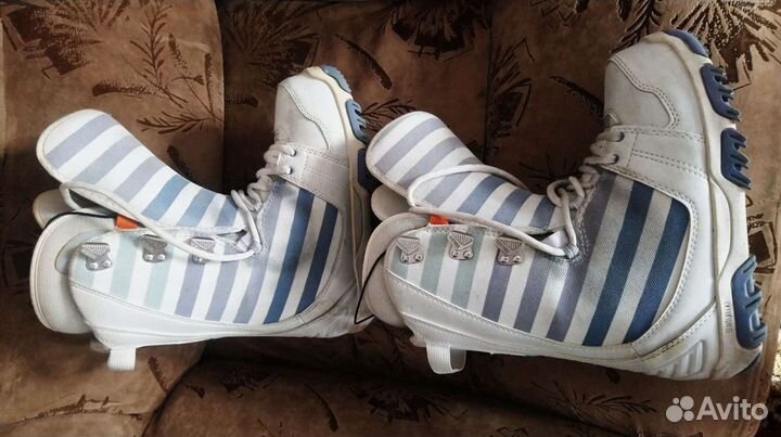 Продам сноубордические батинки раз. 37