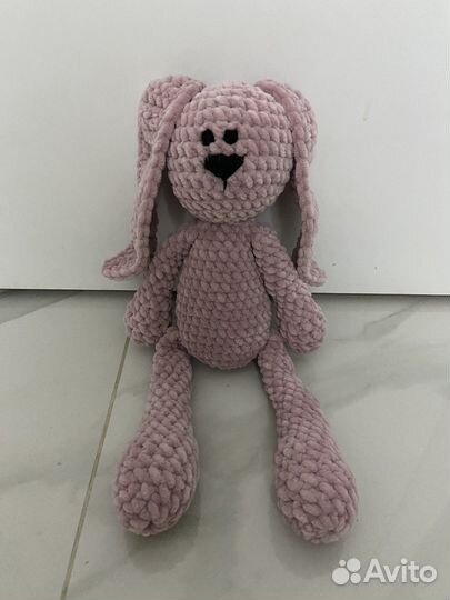 Вязаные игрушки заяц