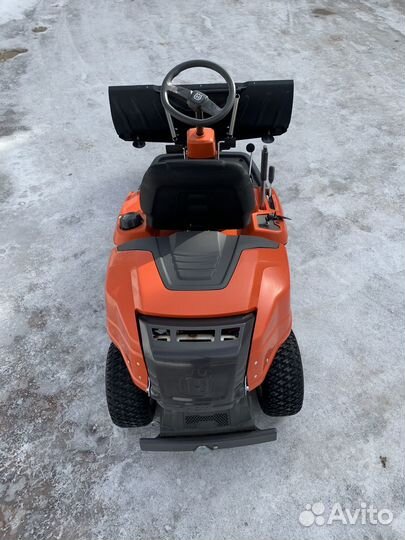 Husqvarna R 213C Садовый трактор (райдер)