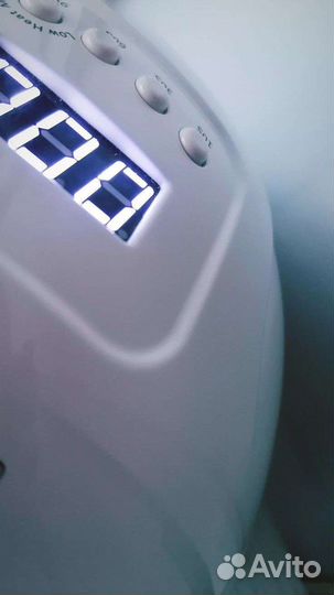 Лампа для ногтей