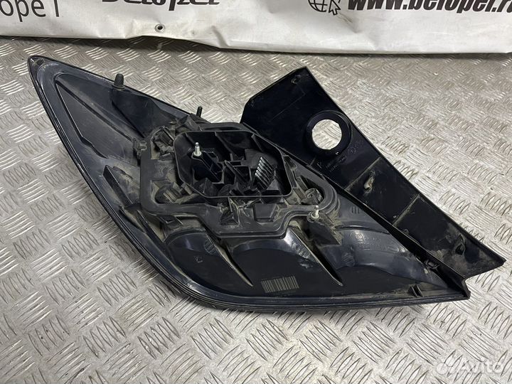 Фонарь задний правый Opel Astra H GTC