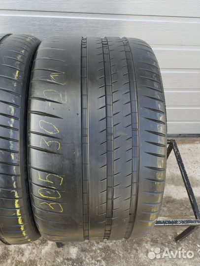 Michelin Pilot Sport Cup 2 305/30 R20