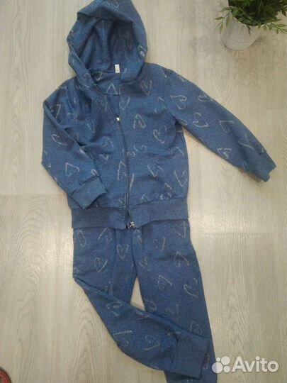 Новый спортивный костюм