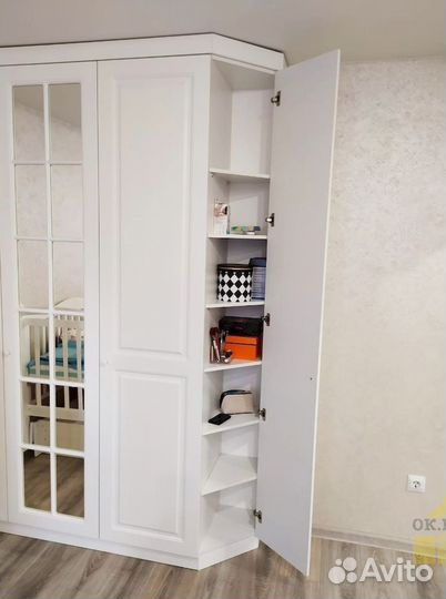 Шкаф распашной