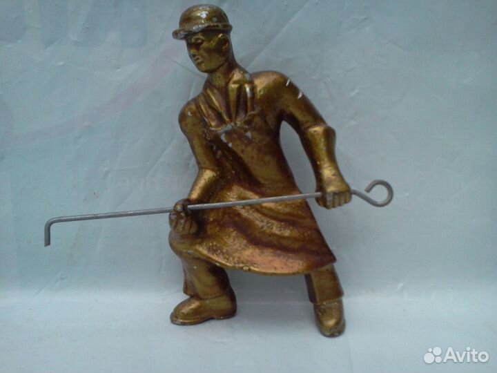 Бюст литьё времён СССР и не только