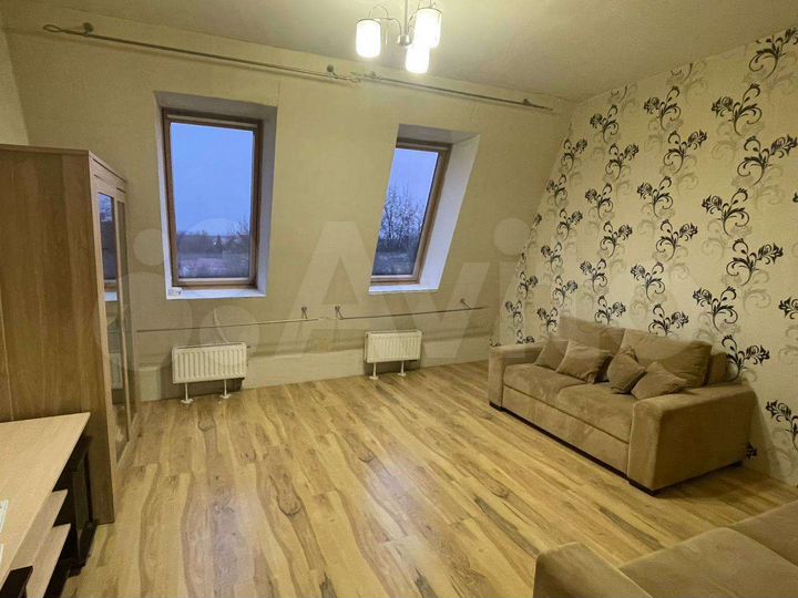 2-к. квартира, 56 м², 6/6 эт.