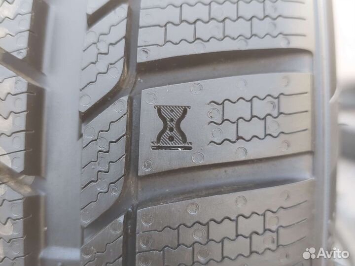 Kumho WinterCraft WP72 245/45 R18 и 275/40 R18 103V