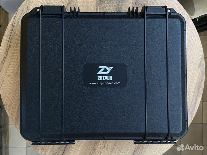 Стабилизатор Zhiyun Crane Plus (CRA01)