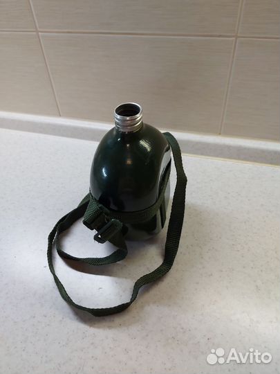 Фляга походная