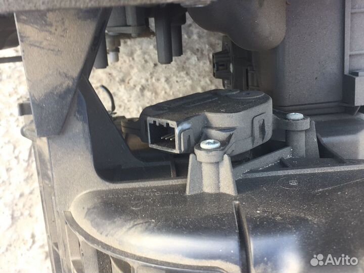 Хендай солярис печка в сборе с кондиционером