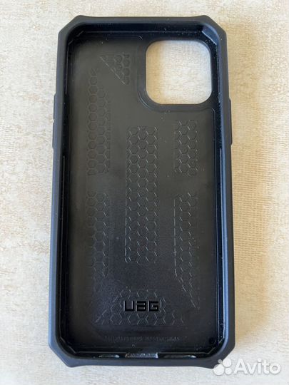 Чехол на iPhone 12 pro max uag