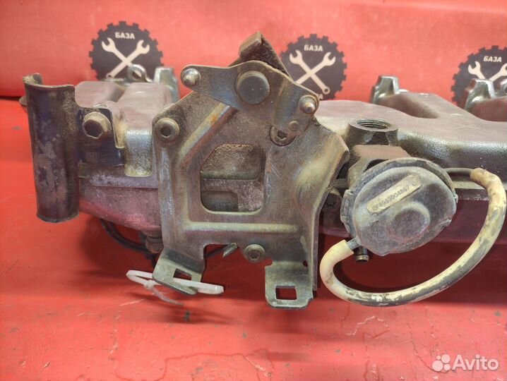 Коллектор впускной Renix Jeep Cherokee XJ 4.0