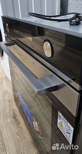 Электрический духовой шкаф с свч Midea MO86000MGB