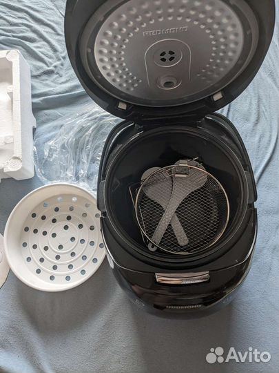 Мультиварка Redmond RMC-M90