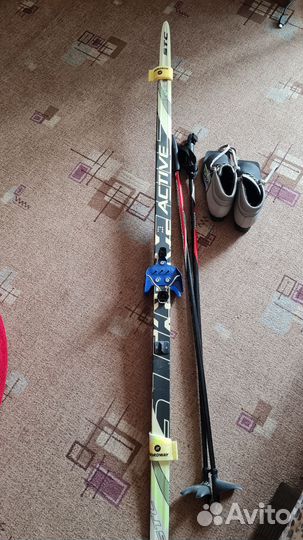 Беговые лыжи