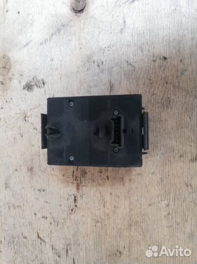 Кнопка регулировки зеркал передняя Mercedes-Benz