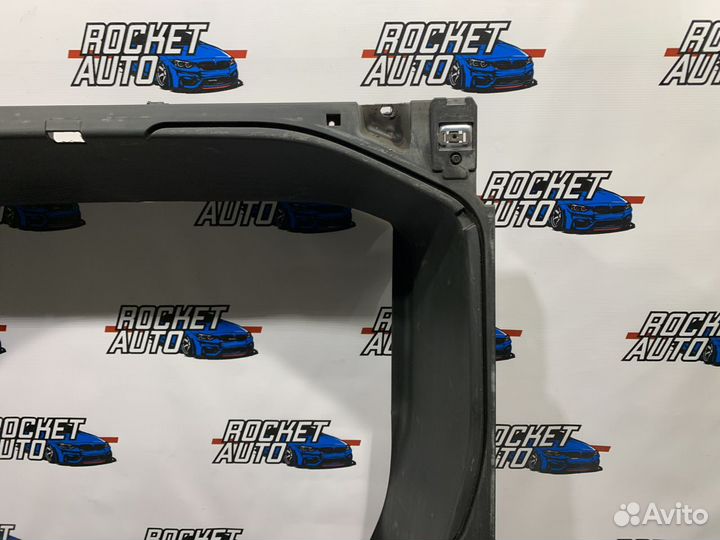 Ниша запасного колеса Jeep Grand Cherokee WK2 SRT8