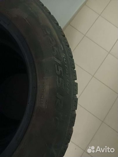 Pirelli Ice Zero 225/55 R16 99T