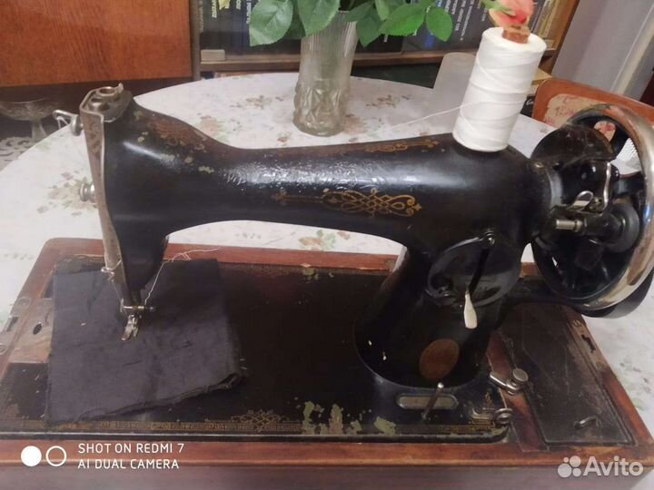 Швейная машина Подольск ручная