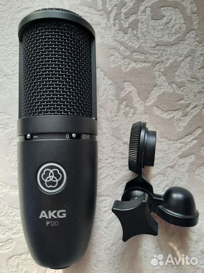 Микрофон студийный AKG P120