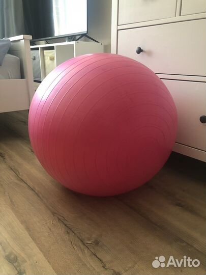 Гимнастический мяч фитбол