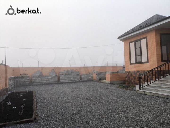 Дом 189 м² на участке 6 сот.